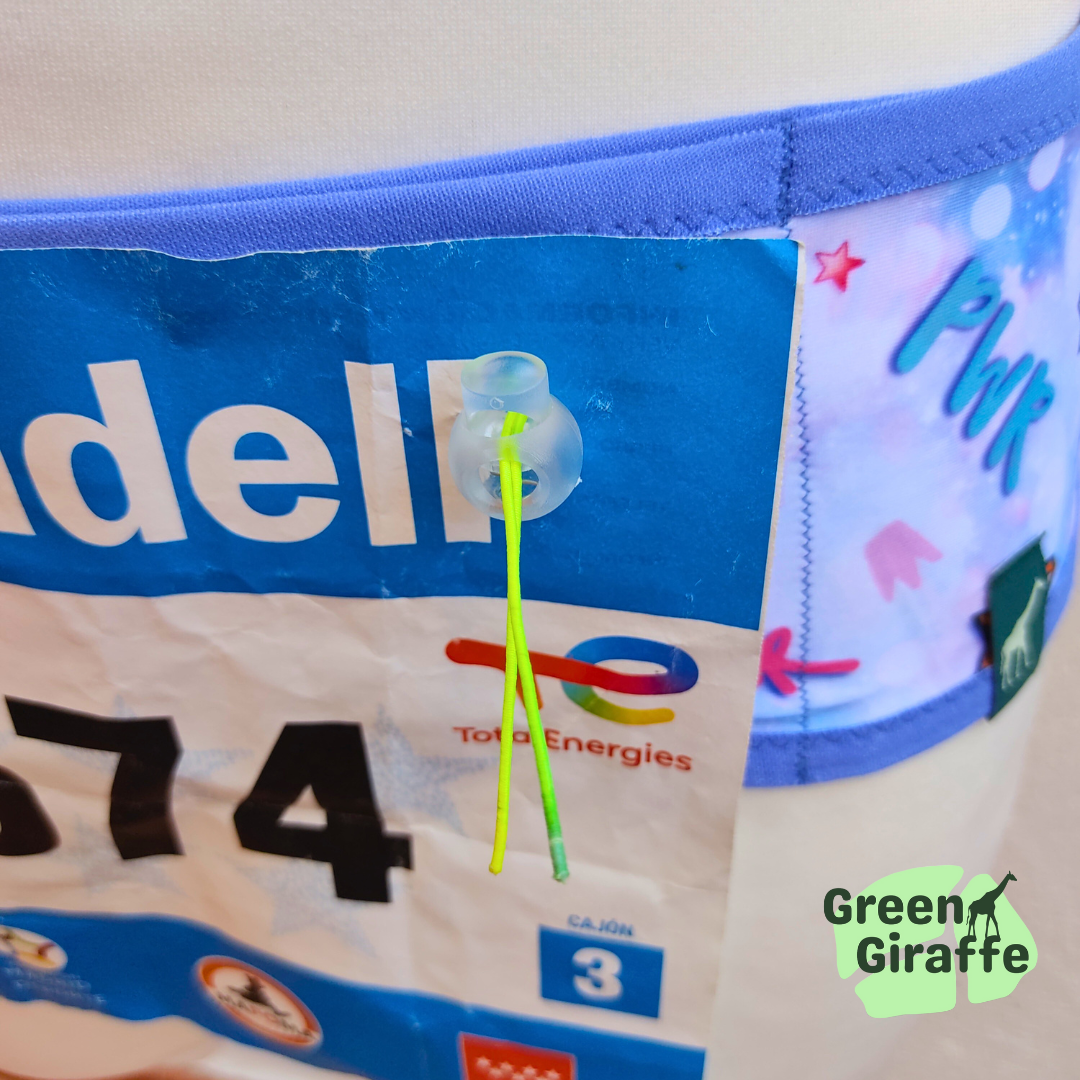 RunPouch Running Belt - Girl Power | Empowering & Stylish for Women - Green Giraffe