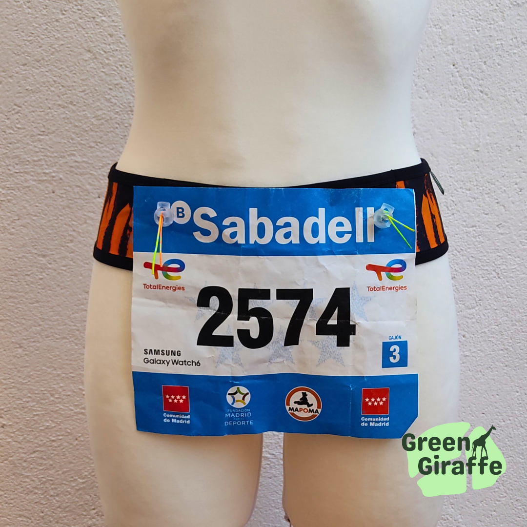 RunPouch Running Belt - Savage | Bold & Fierce for Ultimate Performance - Green Giraffe