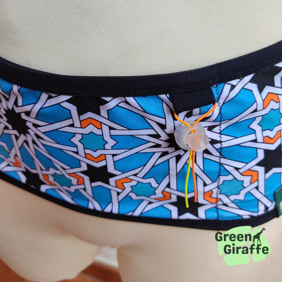 RunPouch Running Belt - Casablanca | Chic, Elegant & Functional for Active Lifestyles - Green Giraffe