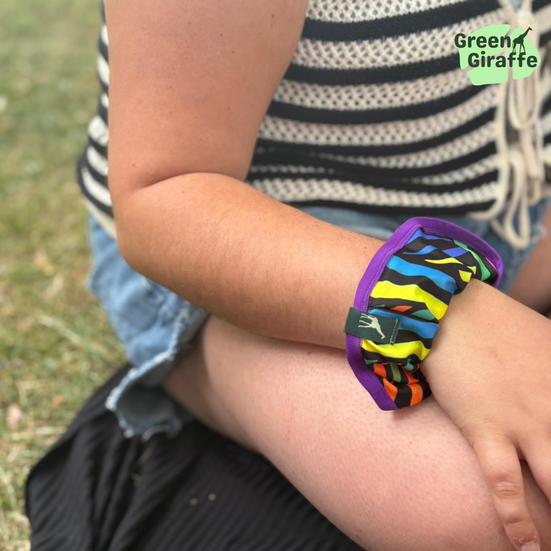 Contrast Scrunchie | Bold & Playful