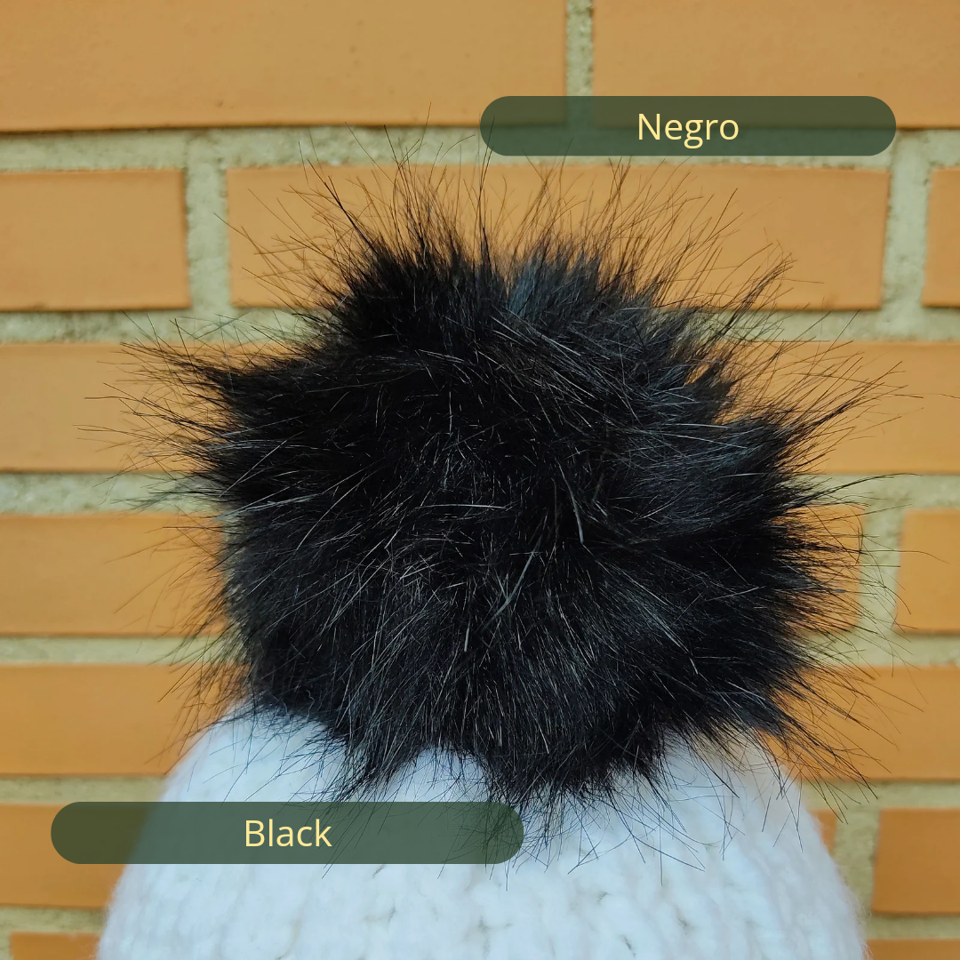Black coloured pompom