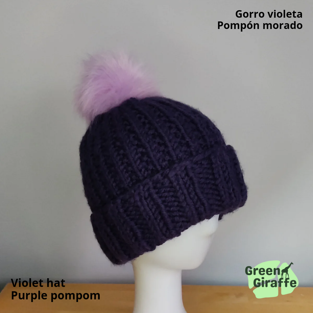 PomSwitch Woolly Hat - Green Giraffe