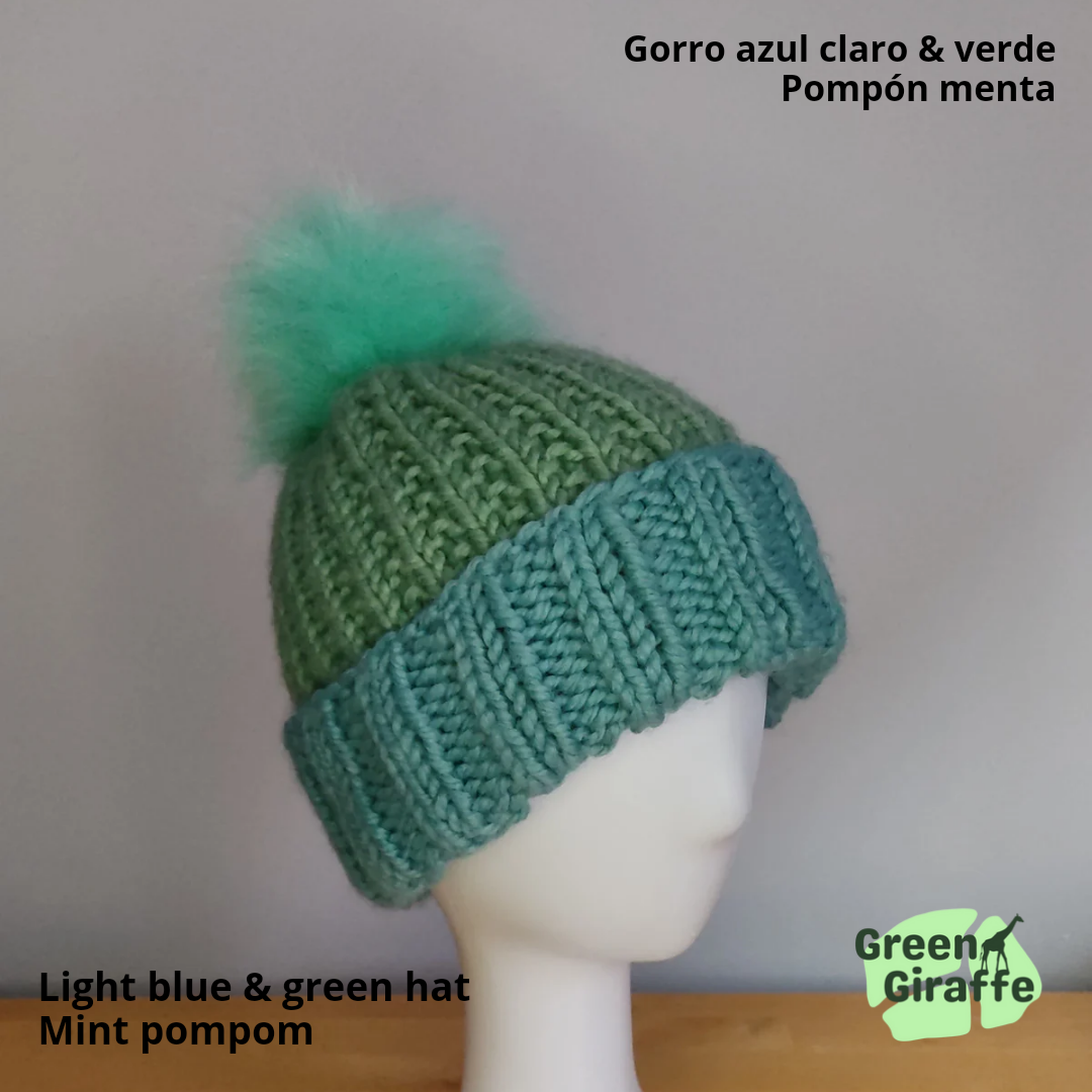 PomSwitch Woolly Hat - Green Giraffe