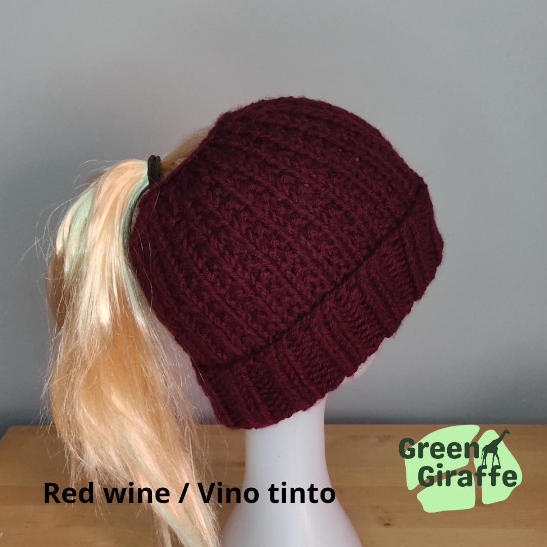 Ponytail Perfect Woolly Hat - Green Giraffe