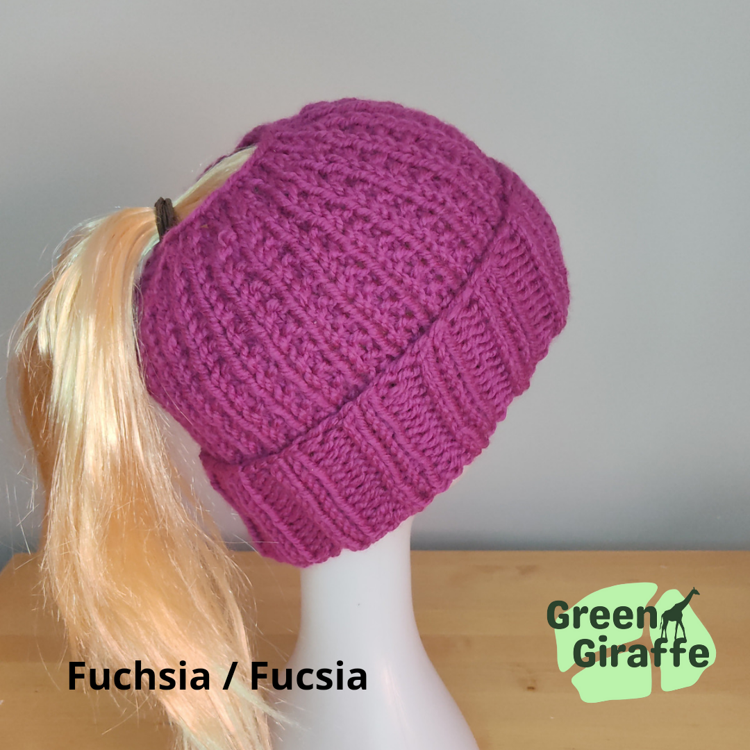 Ponytail Perfect Woolly Hat - Green Giraffe