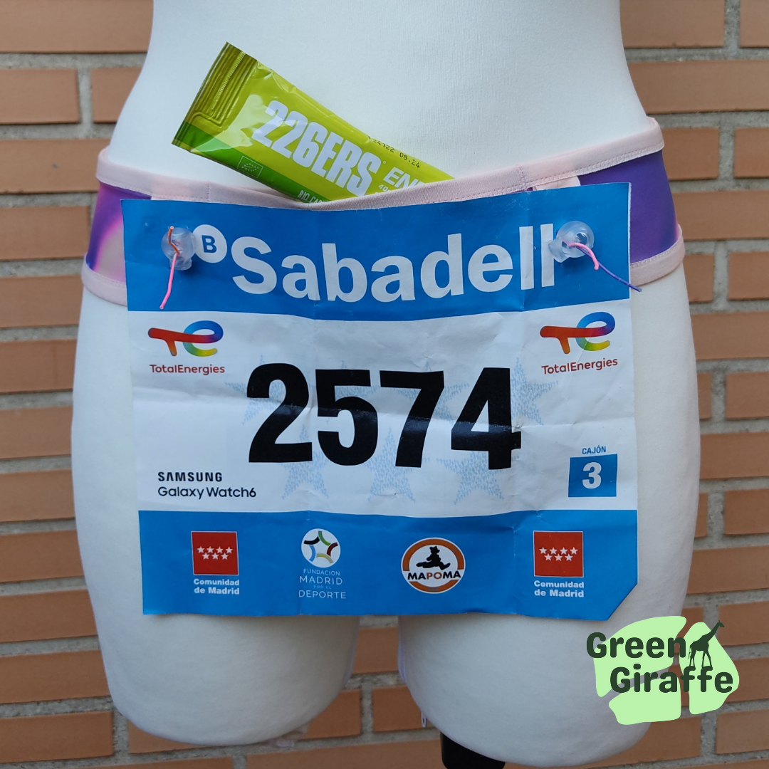 RunPouch Running Belt - Rainbow Fantasy | Colorful & Fun for Active Adventures - Green Giraffe