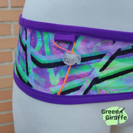 RunPouch Running Belt - Geometric | Modern & Versatile for Fitness Enthusiasts - Green Giraffe