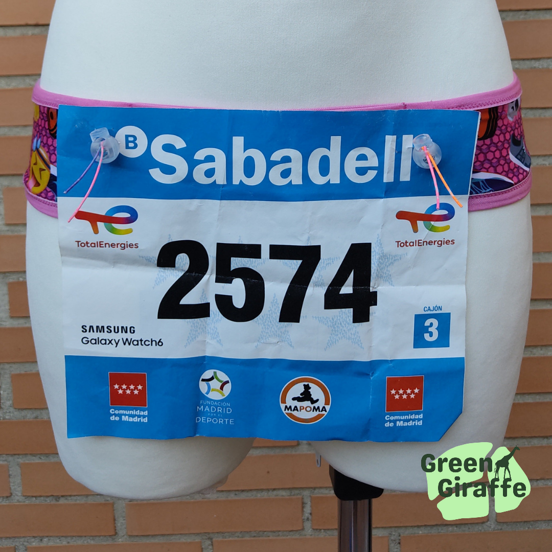 RunPouch Running Belt - Gym - Green Giraffe