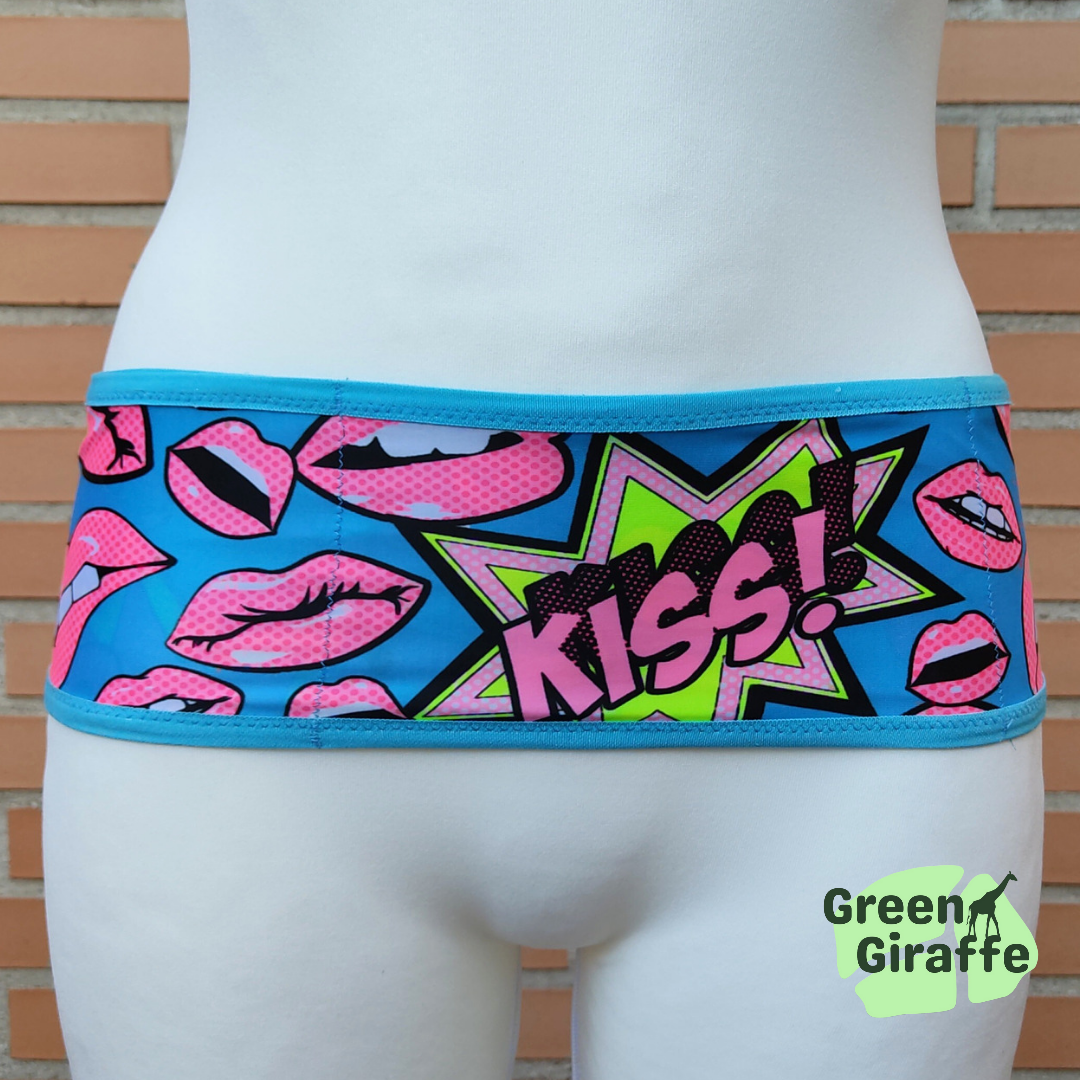 RunPouch Running Belt - OMG - Green Giraffe