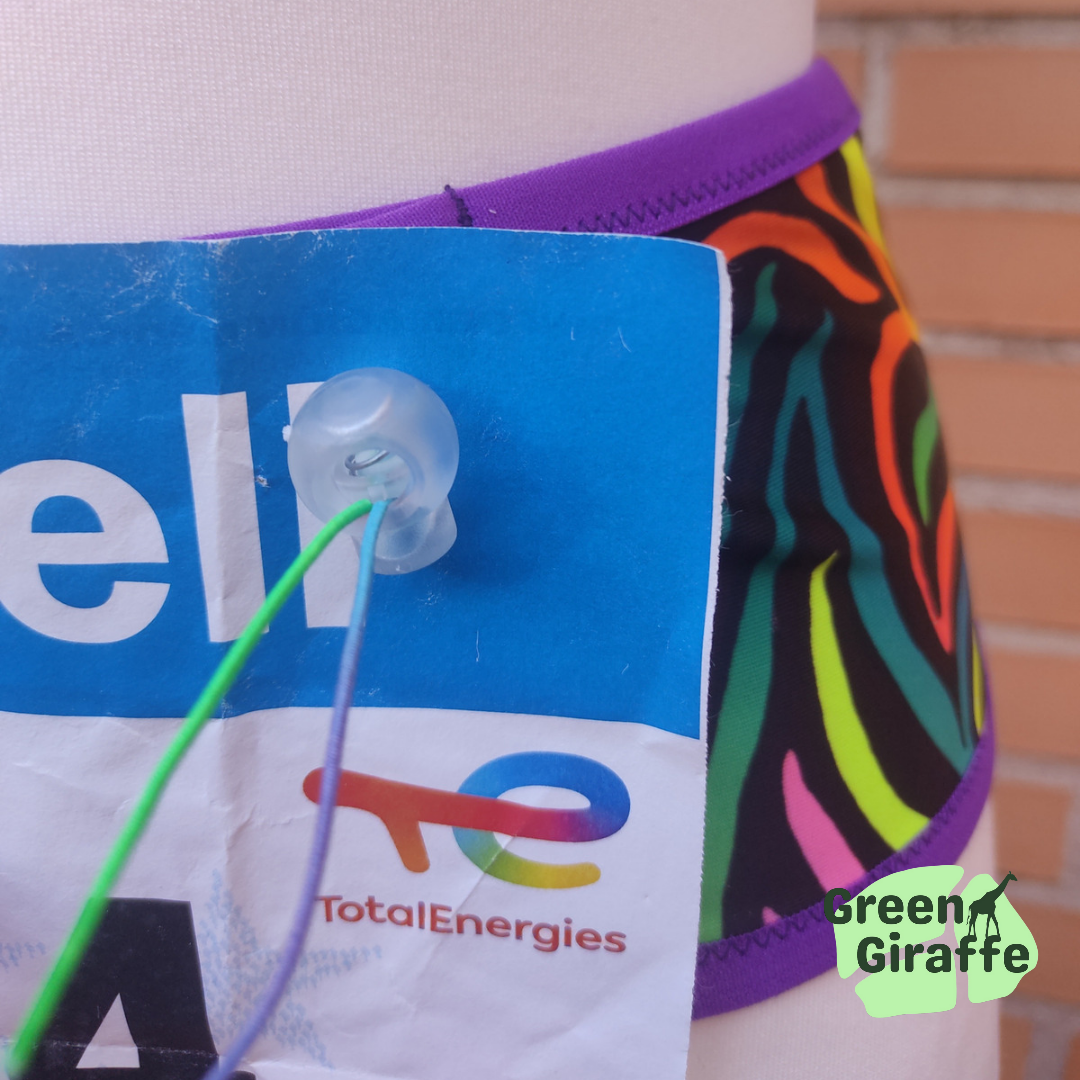 RunPouch Running Belt - Zebra fiesta - Green Giraffe