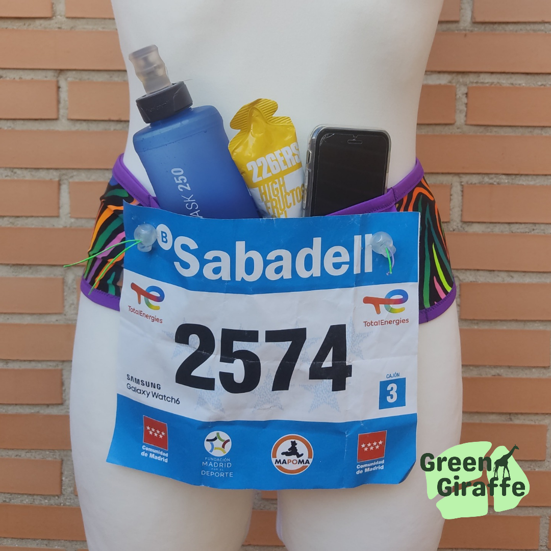 RunPouch Running Belt - Zebra fiesta - Green Giraffe