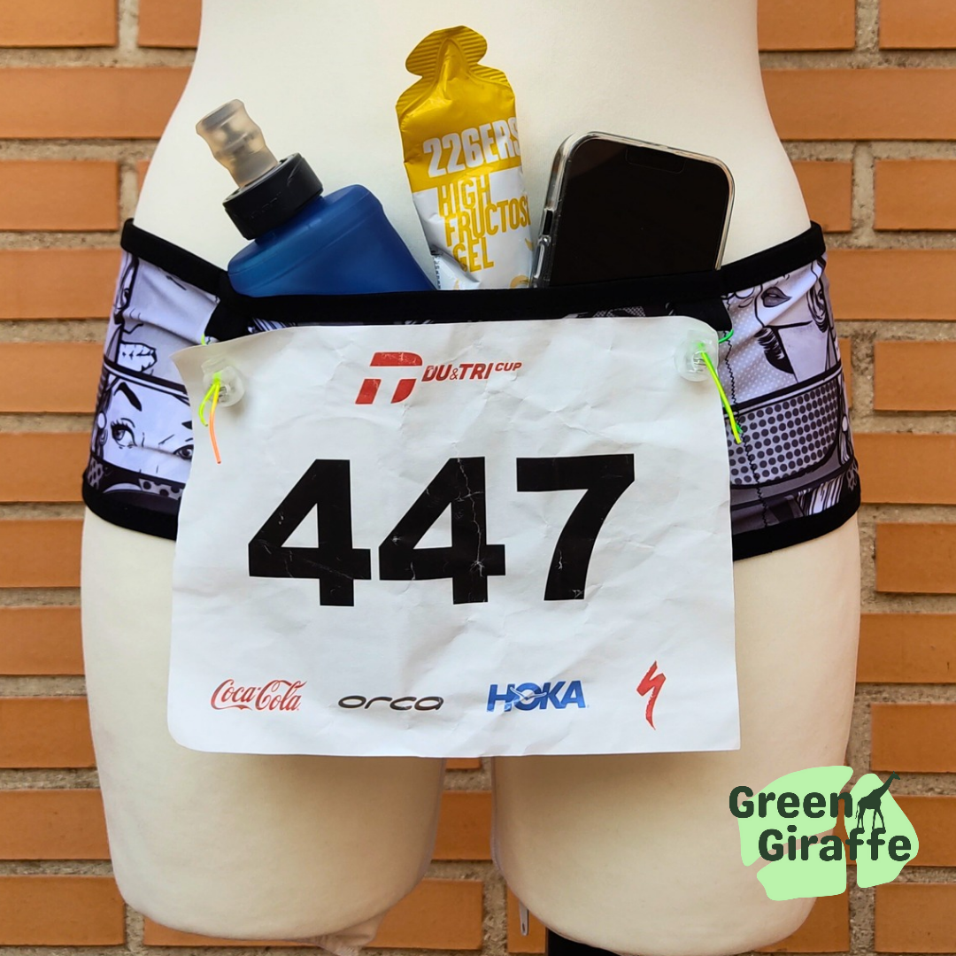 RunPouch Running Belt - Comic - Green Giraffe