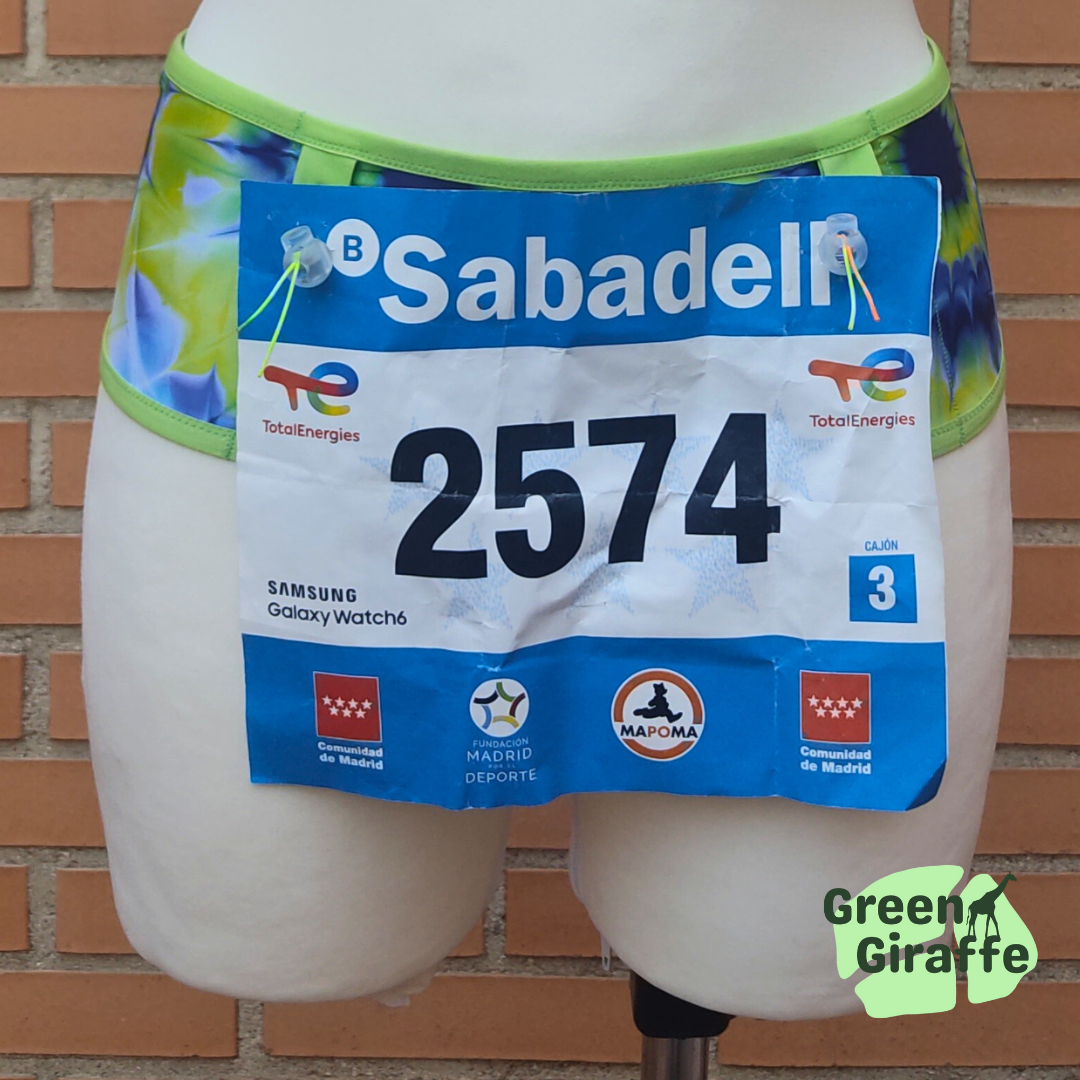 RunPouch Running Belt - Blue tie-dye for Active Lifestyles Runners - Green Giraffe