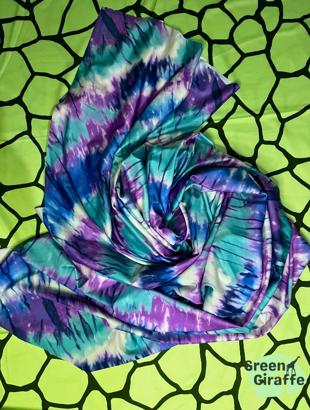 SALE | Marble Arm Cozies & Running Belts - Green Giraffe