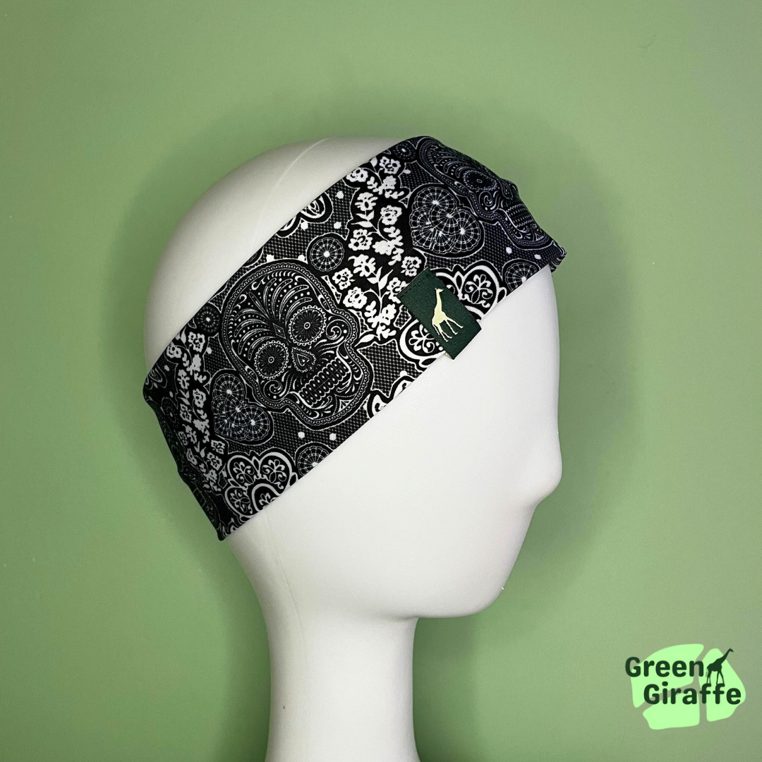 SALE | Skulls Tubular Headband - Green Giraffe