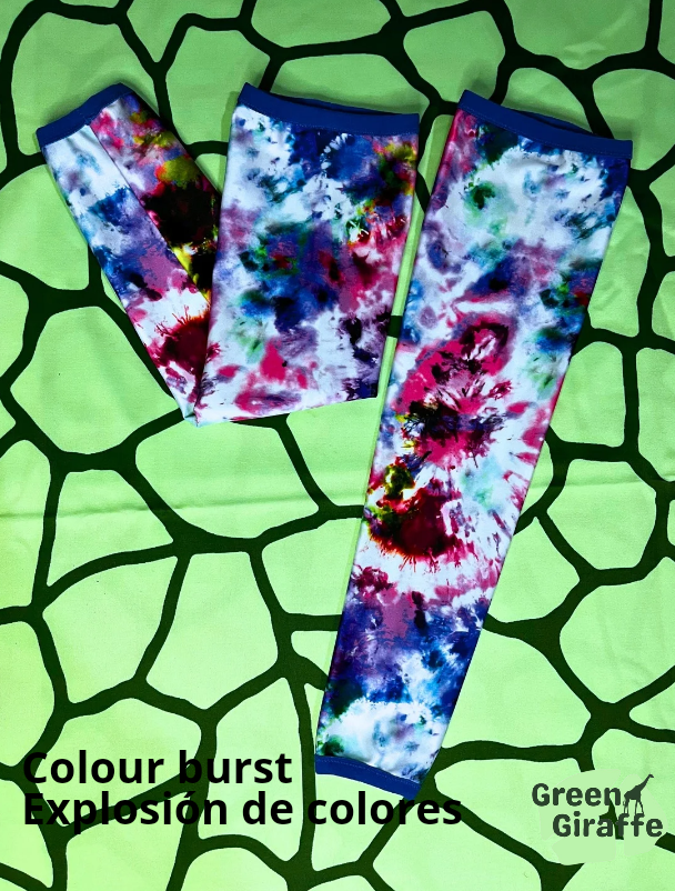 SAMPLE SALE | Arm Cozies - Green Giraffe