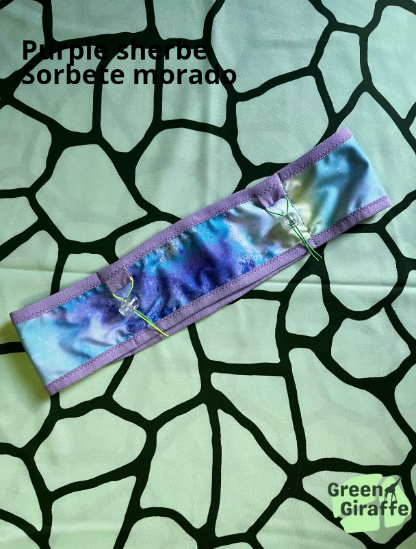 SAMPLE SALE | RunPouch Running Belt - Green Giraffe