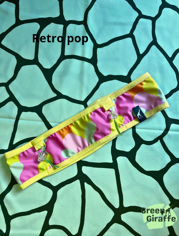 SAMPLE SALE | RunPouch Running Belt - Green Giraffe