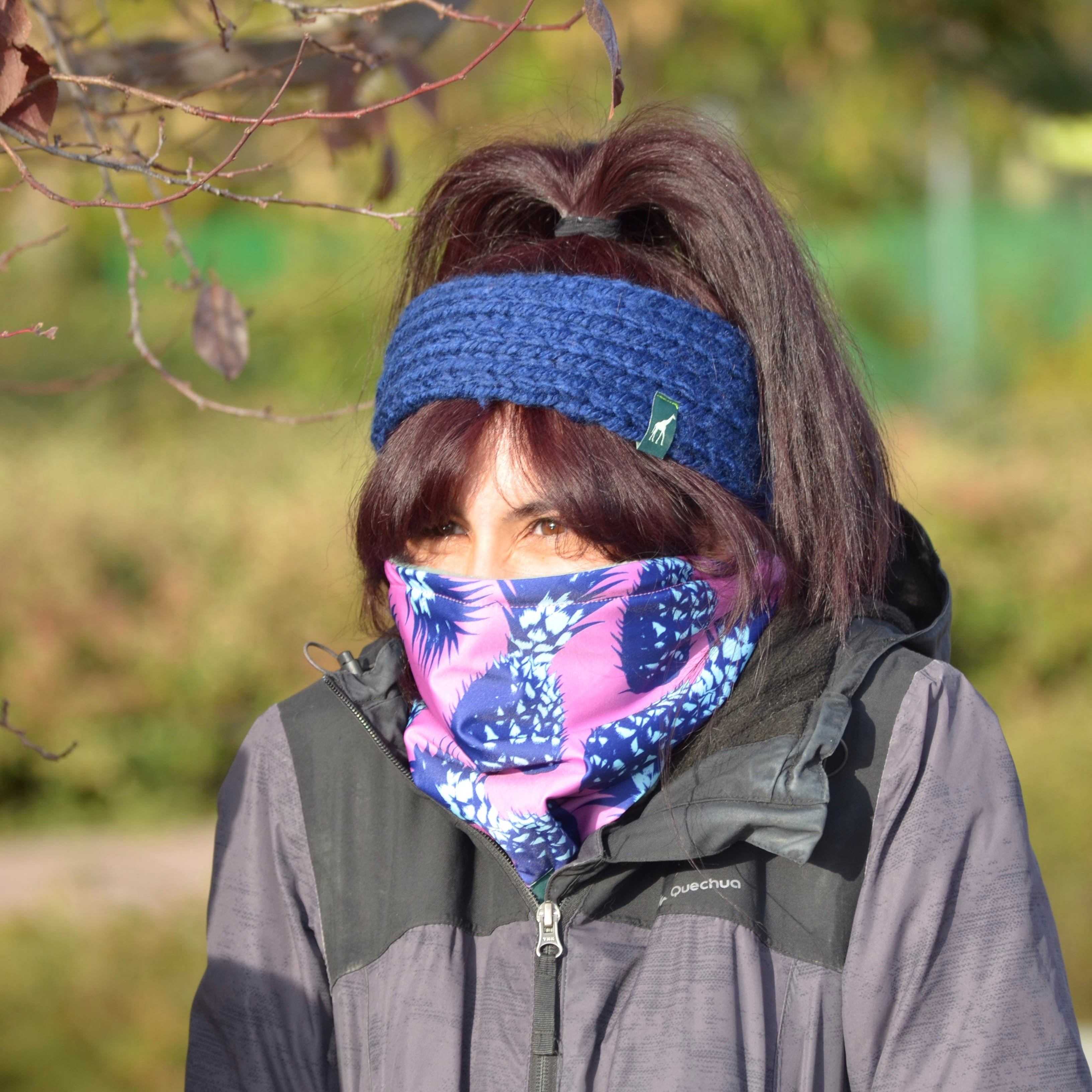 Fleecy neck buff - Green Giraffe